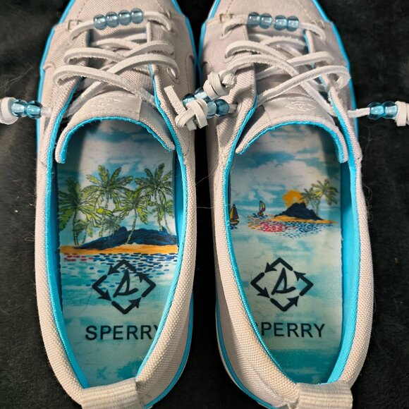Grey and Blue Sperry Beaded Top Sliders Size 7.5 (335) - Picture 3 of 5